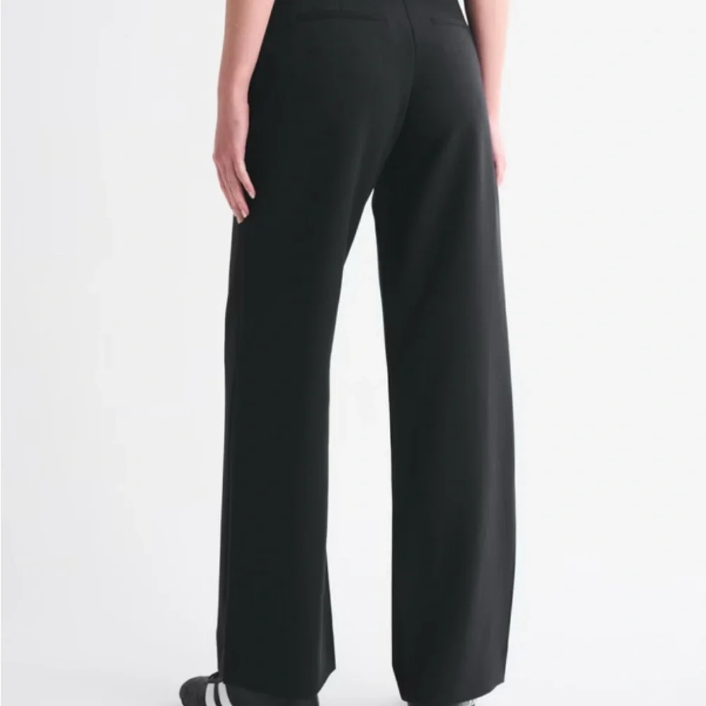 Like new A&F Sloane tailored pants 🔥 - Picture 3 of 4